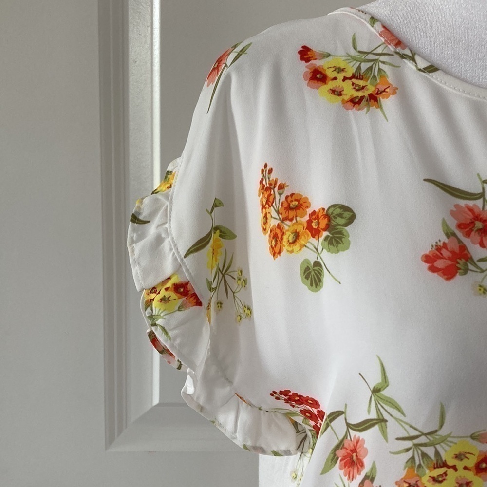 LOFT Small petite top floral white orange yellow ruffle short sleeves - Picture 2 of 10